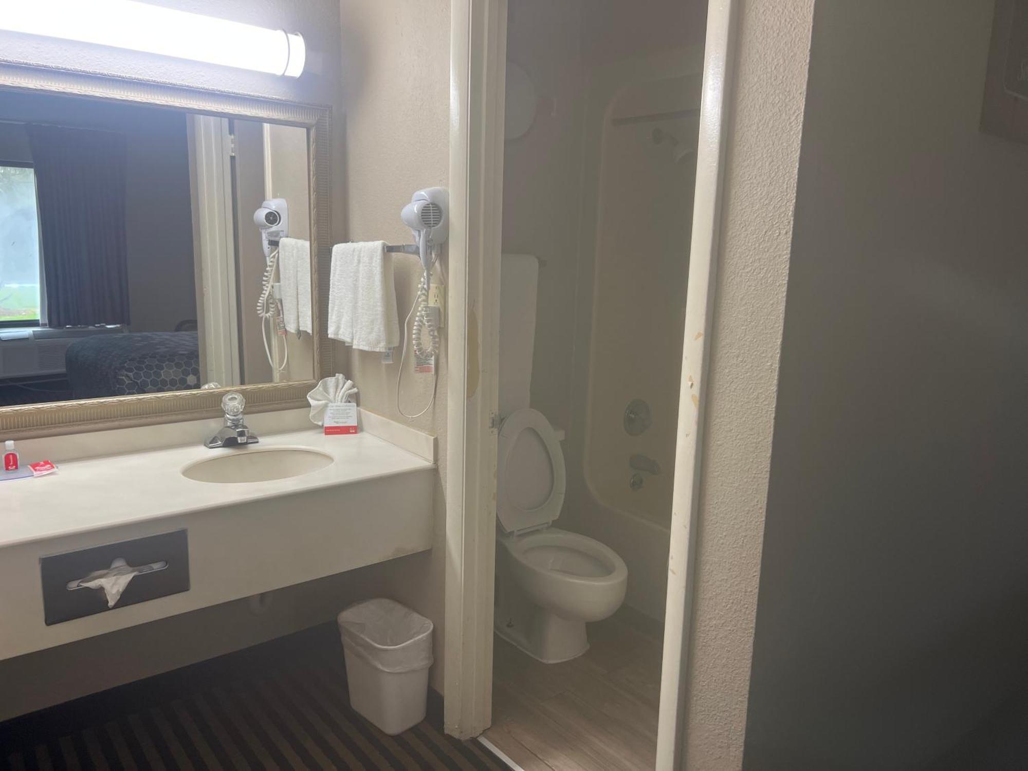 Econo Lodge Флоренс Екстер'єр фото